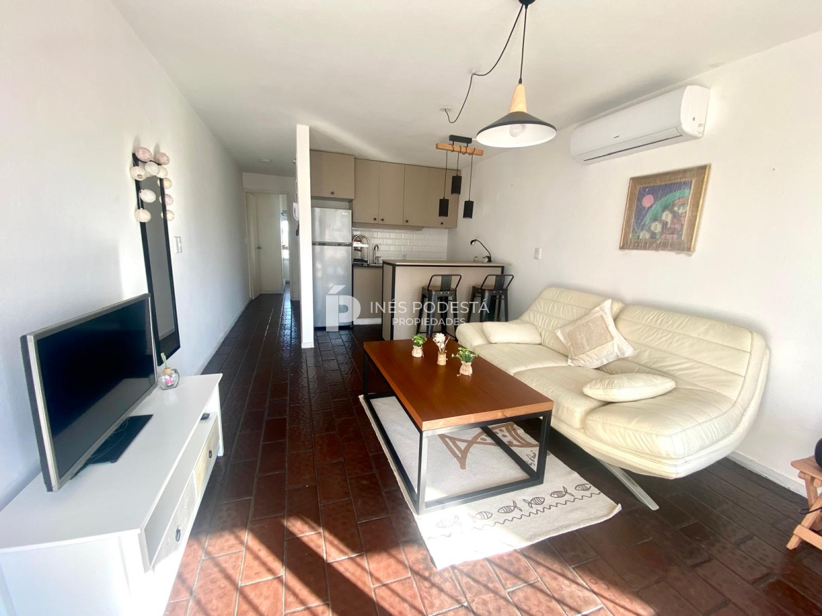 ALQUILER  en Brava de 1 dormitorio Punta del Este  - IPD41420A