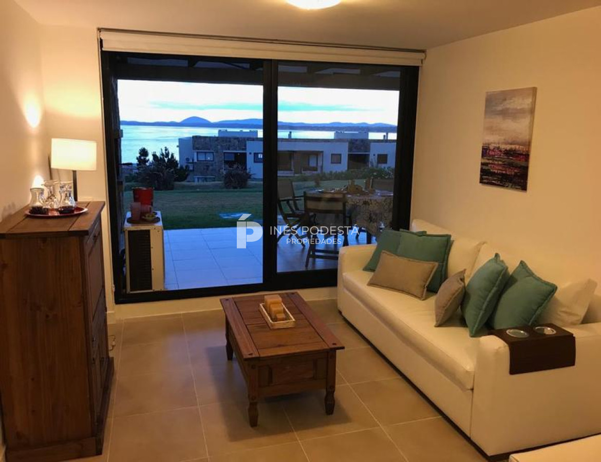 Excelente departamento en Punta Ballena  - IPD7055A