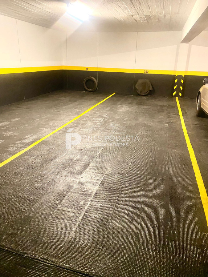 Apartamento ID.8201 - Venta y alquiler departamento de  3 Dormitorios y dependencia de servicio