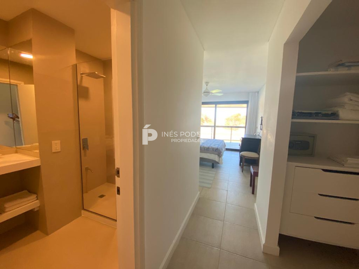 Apartamento ID.7297 - Brava frente al mar, 2 suites más dependencia de servicio