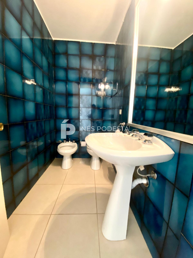 Apartamento ID.4935 - Apartamento en Venta 4 dormitorios zona Puerto