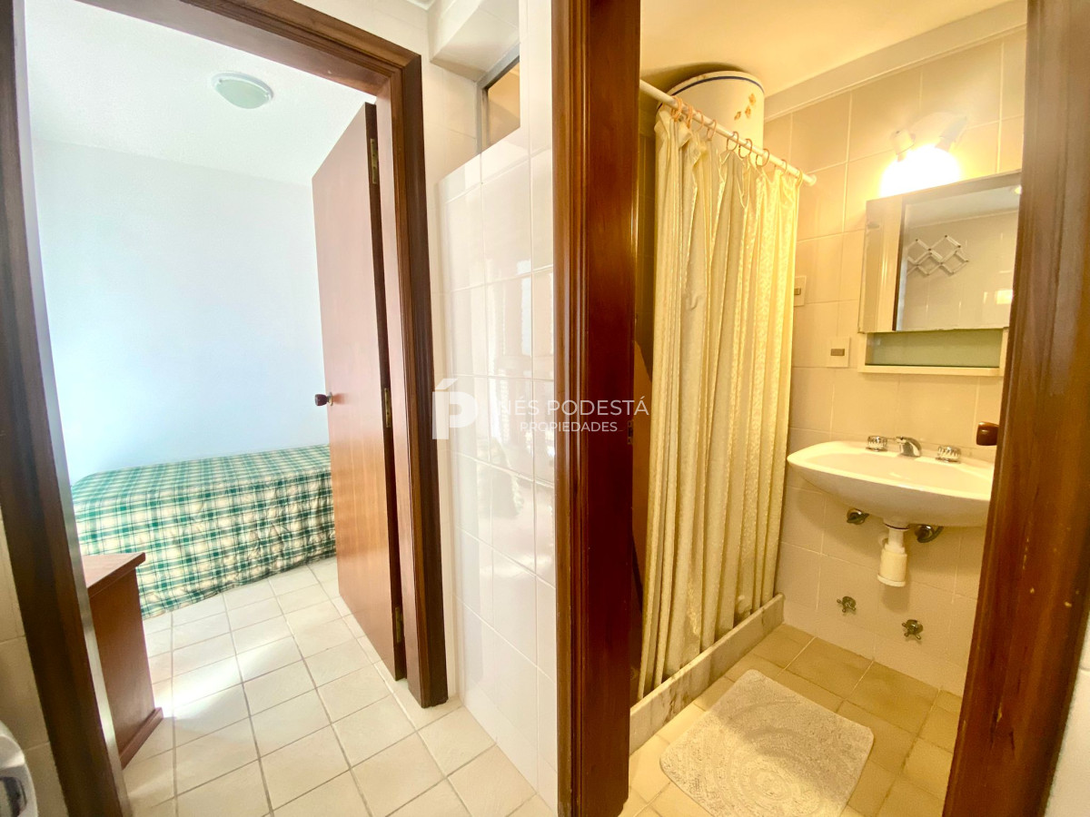 Apartamento ID.8201 - Venta y alquiler departamento de  3 Dormitorios y dependencia de servicio