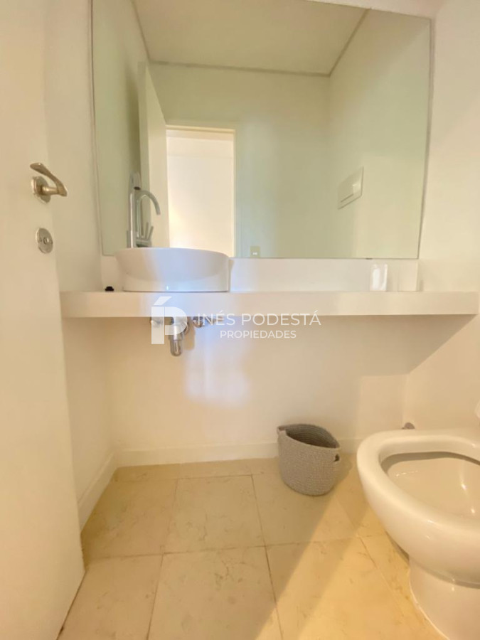 Apartamento ID.7297 - Brava frente al mar, 2 suites más dependencia de servicio