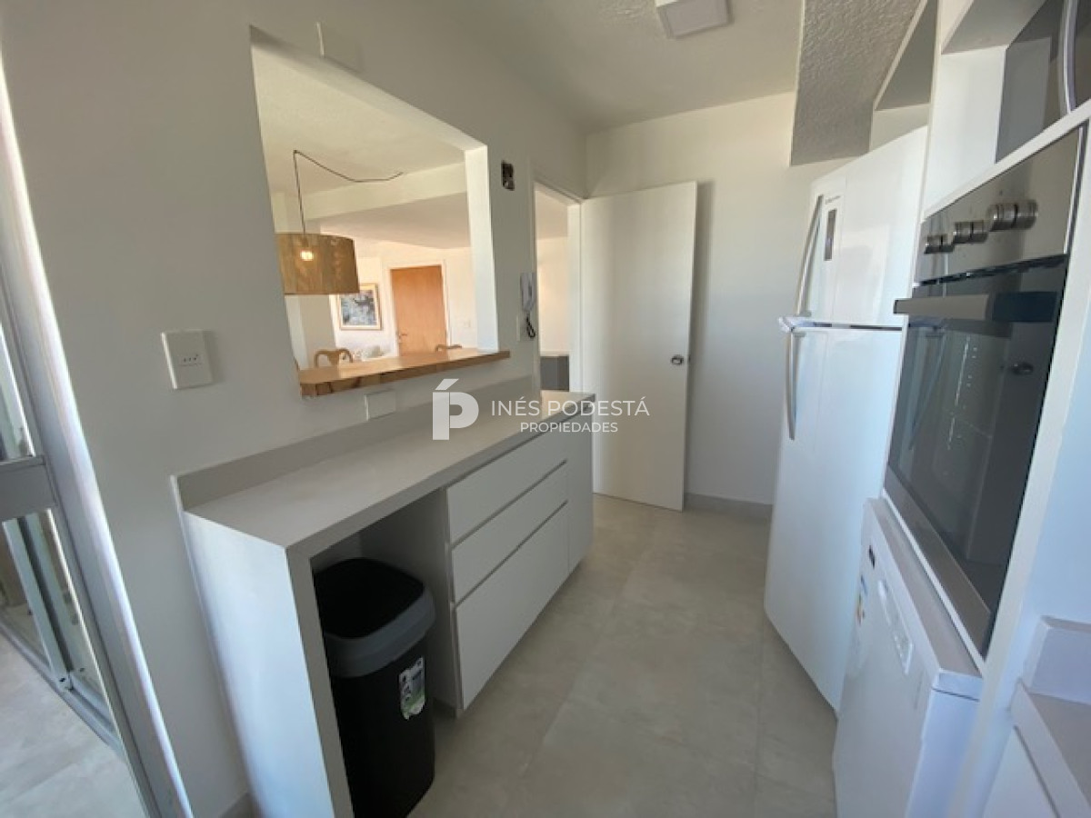 Apartamento ID.2120 - Brava, Punta del Este, 3 suites y dependencia de servicio
