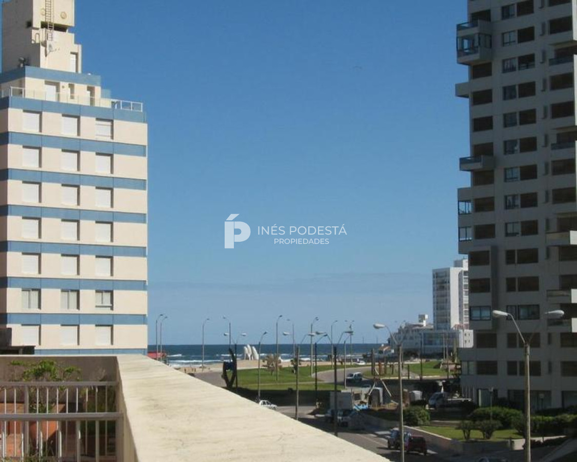 Apartamento ID.3682 - Apartamento en venta de 3 Dormitorios