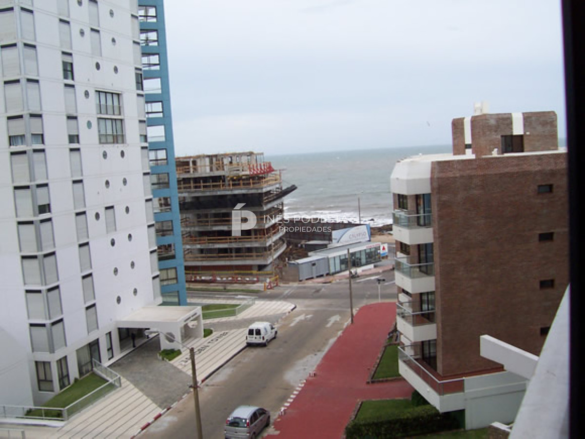 Apartamento ID.480 - Apartamento en Alquiler, Peninsula, Punta del Este, 1 Dormitorios.