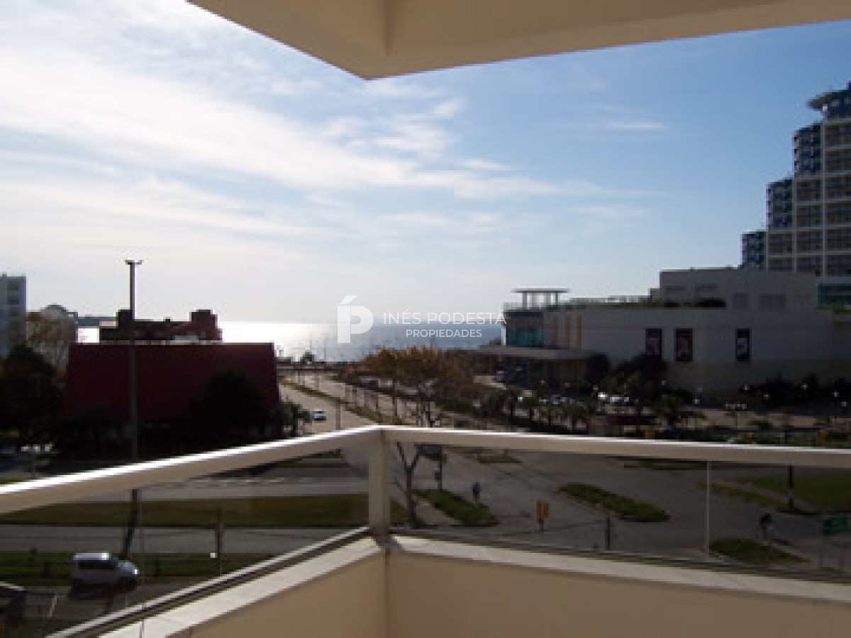 Apartamento ID.582 - Apto con parrillero propio, 2 dormitorios en alquiler de temporada