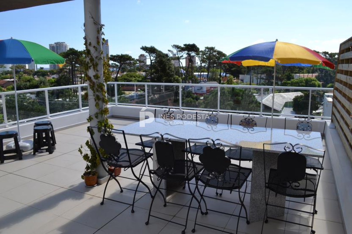 Apartamento ID.6434 - Apartamento en Alquiler, Aidy Grill, Punta del Este, 2 Dormitorios.