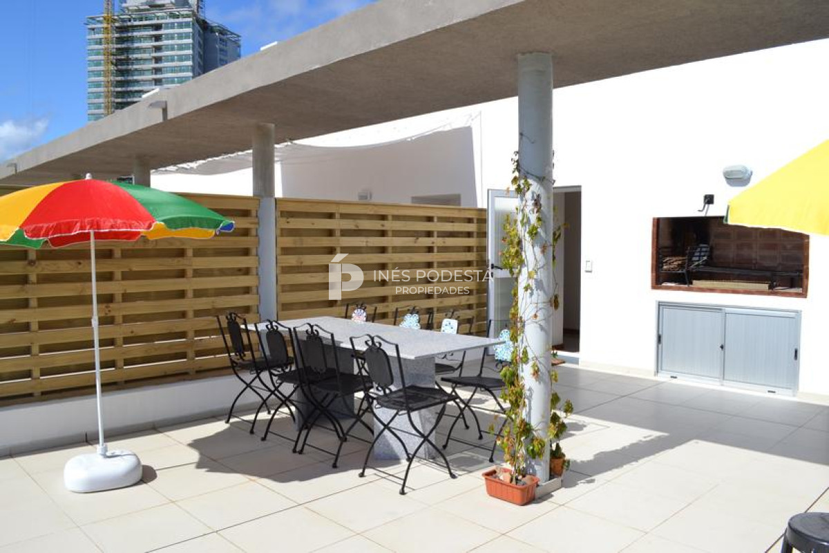 Apartamento ID.6434 - Apartamento en Alquiler, Aidy Grill, Punta del Este, 2 Dormitorios.