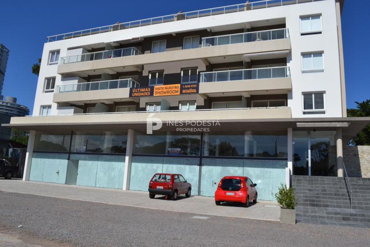 Apartamento ID.6434 - Apartamento en Alquiler, Aidy Grill, Punta del Este, 2 Dormitorios.