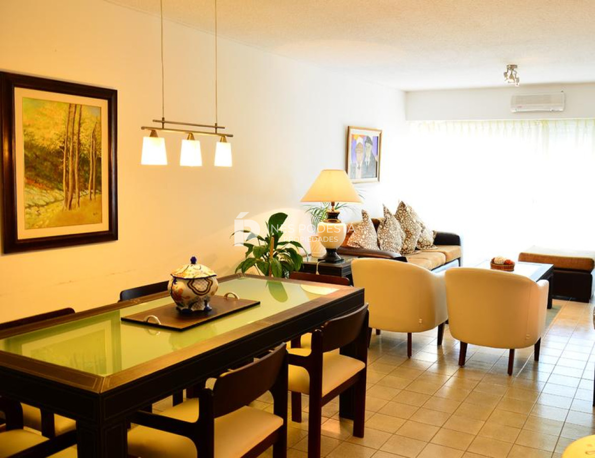 Apartamento ID.7675 - Apartamento en Venta y Alquiler, 2 Dormitorios
