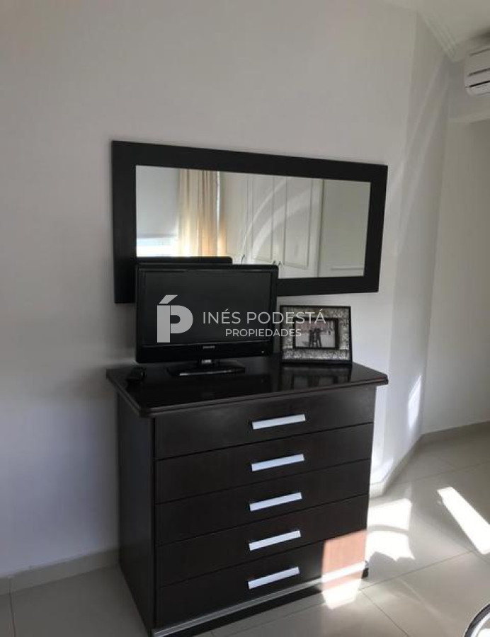 Apartamento ID.7776 - Apartamento en Alquiler 3 Dormitorios en Brava
