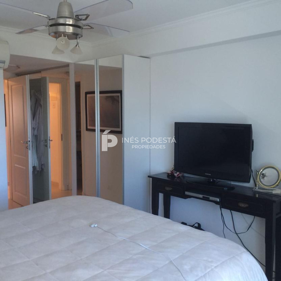Apartamento ID.7780 - Departamento en alquiler de 2 dormitorios en Punta del Este