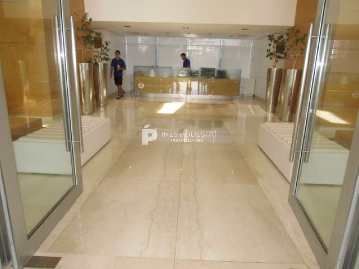 Apartamento ID.7780 - Departamento en alquiler de 2 dormitorios en Punta del Este