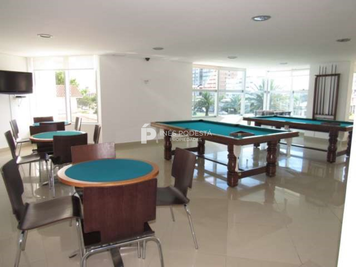 Apartamento ID.7780 - Departamento en alquiler de 2 dormitorios en Punta del Este