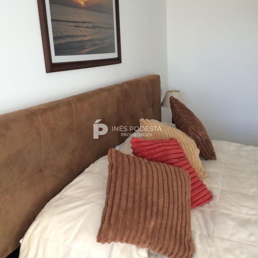 Apartamento ID.7780 - Departamento en alquiler de 2 dormitorios en Punta del Este