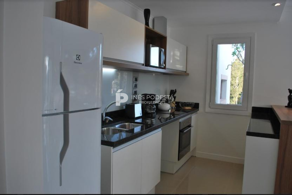 Apartamento ID.7904 - VENTA SOLANAS APARTAMENTO 1 DORMITORIO PUNTA DEL ESTE