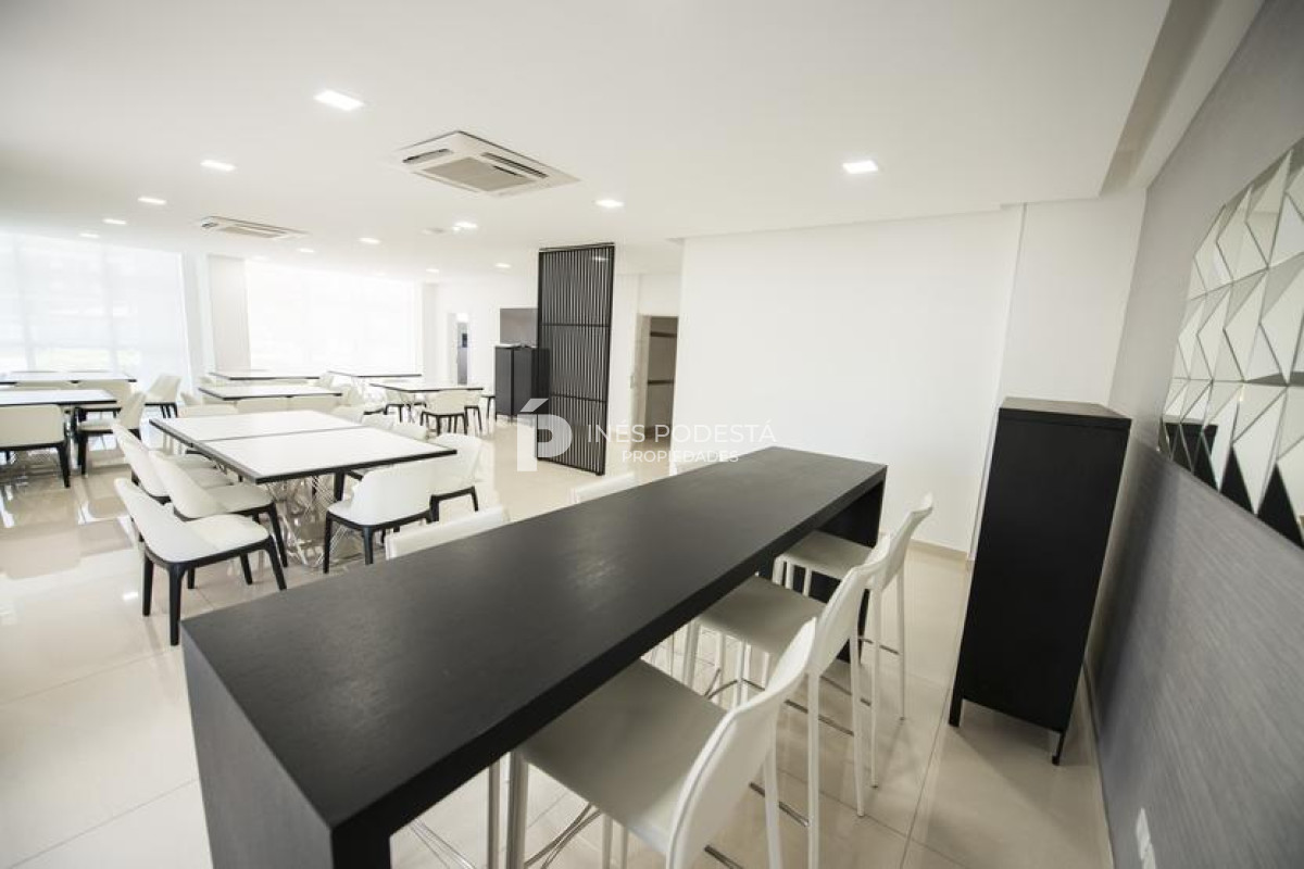 Apartamento ID.8060 - Apartamento en Alquiler, Mansa, Punta del Este, 2 Dormitorios.