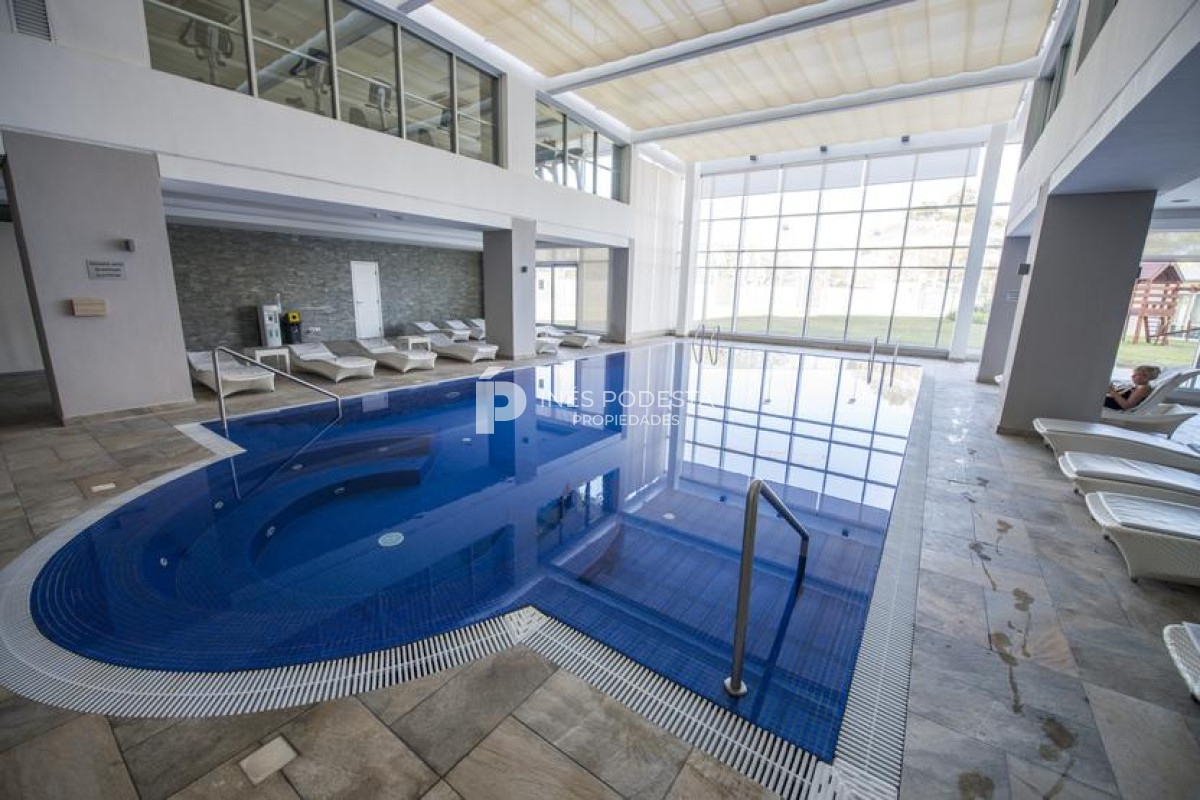 Apartamento ID.8060 - Apartamento en Alquiler, Mansa, Punta del Este, 2 Dormitorios.