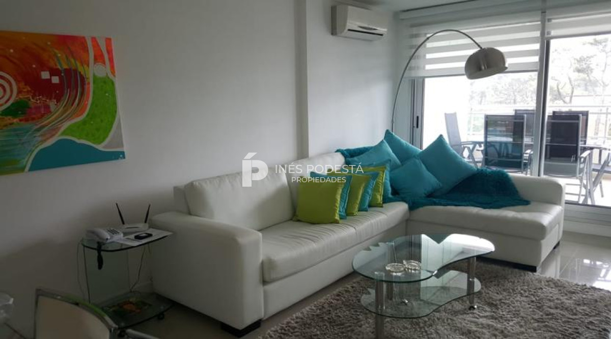 Apartamento ID.8612 - Apartamento en Alquiler, 3 Dormitorios Brava
