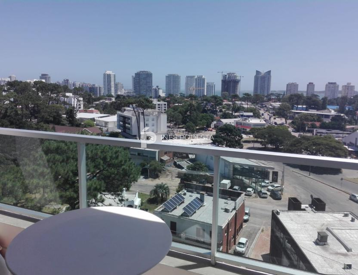 Apartamento ID.8621 - Apartamento en Alquiler, 1 Dormitorios.