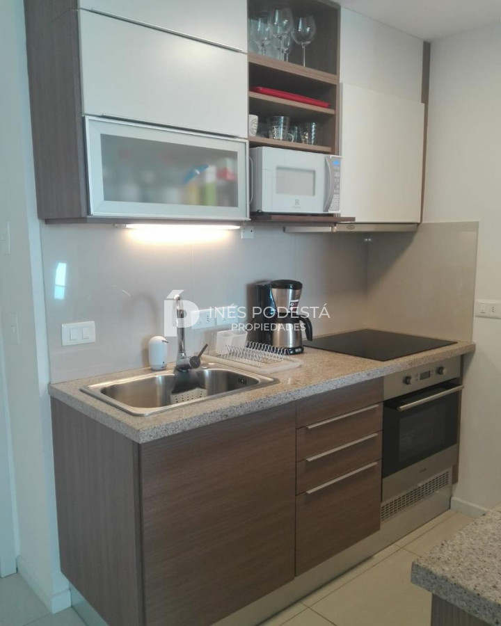 Apartamento ID.8621 - Apartamento en Alquiler, 1 Dormitorios.