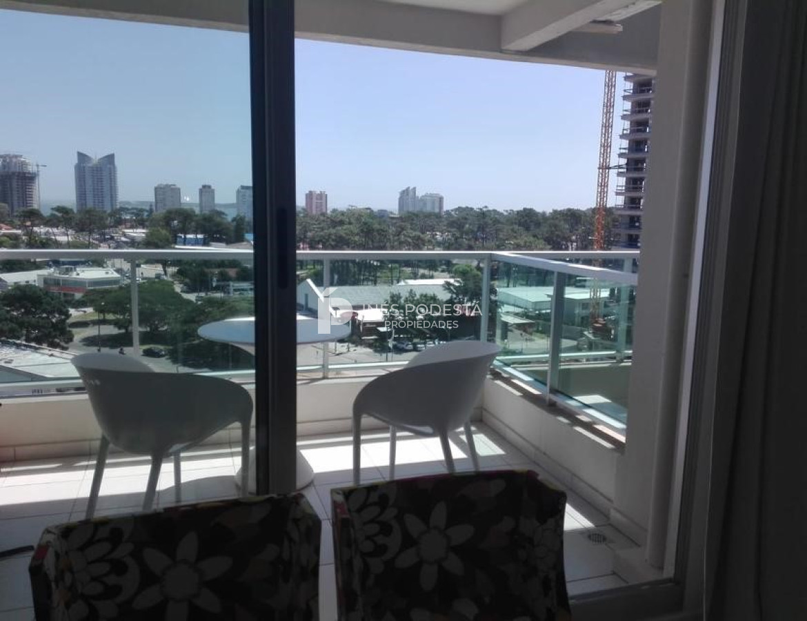 Apartamento ID.8621 - Apartamento en Alquiler, 1 Dormitorios.