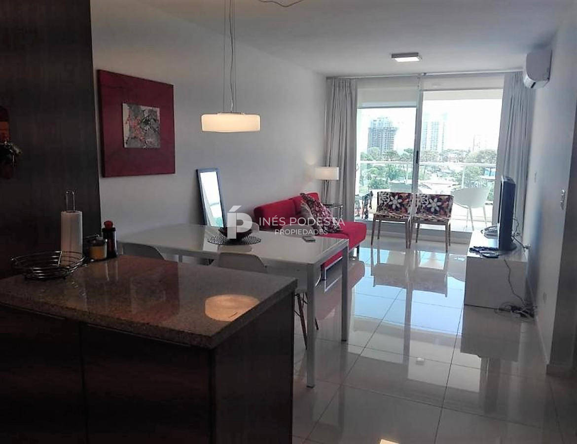 Apartamento ID.8621 - Apartamento en Alquiler, 1 Dormitorios.