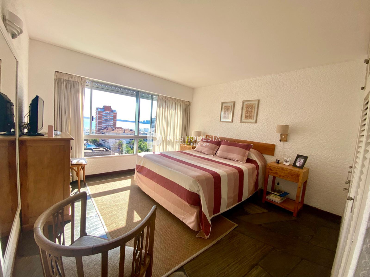 Apartamento ID.41418 - Venta Península 3 dormitorios y 3 baños