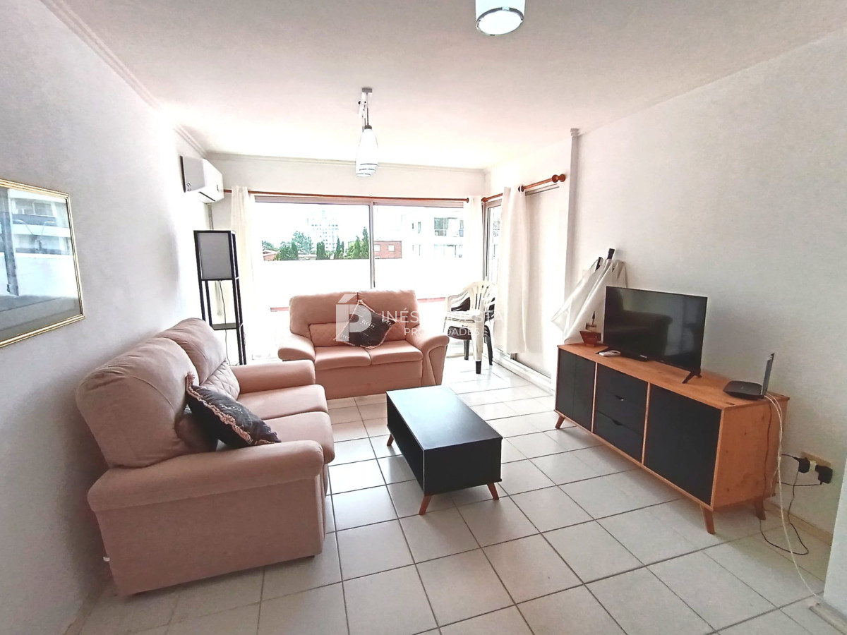 Apartamento ID.3682 - Apartamento en venta de 3 Dormitorios