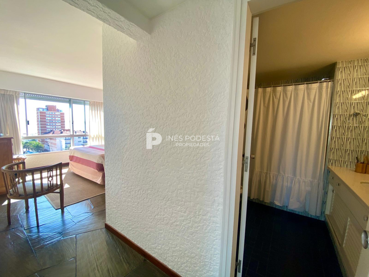 Apartamento ID.41418 - Venta Península 3 dormitorios y 3 baños