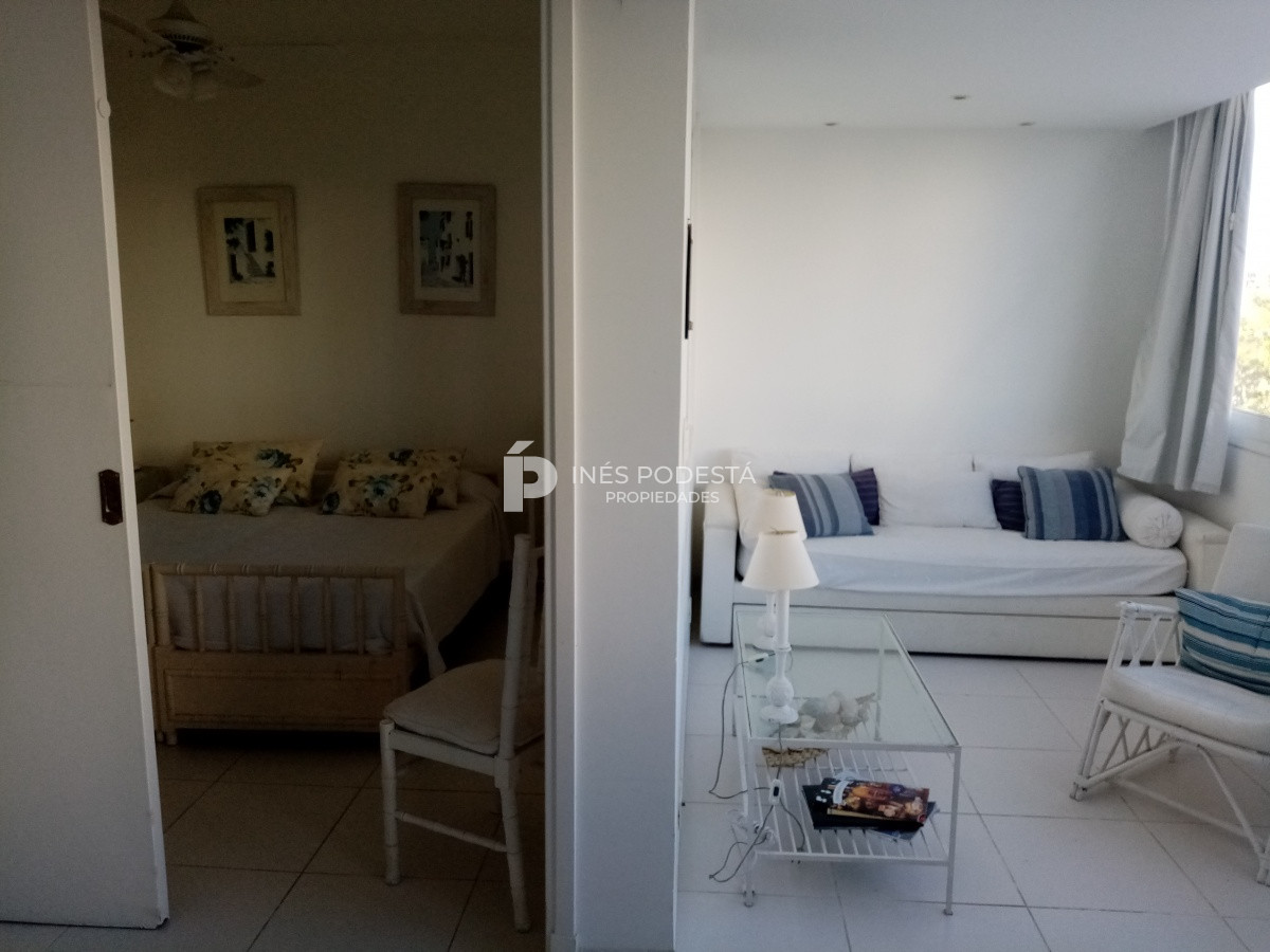 Apartamento ID.7960 - Apartamento en Alquiler, Mansa, Punta del Este, 1 Dormitorios.