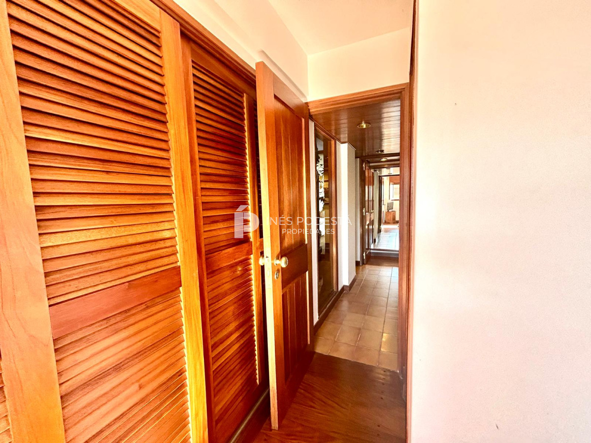 Apartamento ID.6880 - Venta y alquiler 2 dormitorios y 2 baños