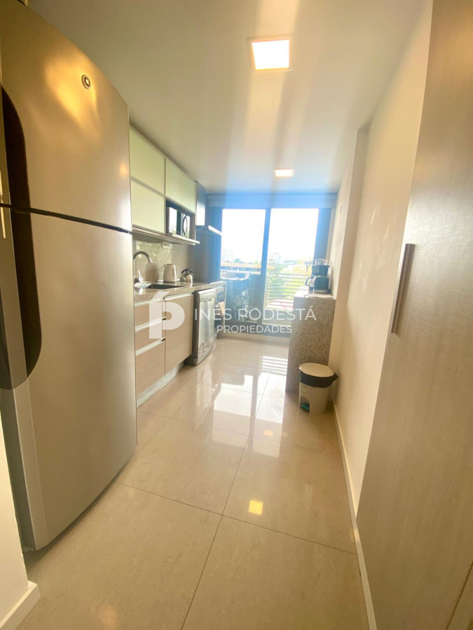 Apartamento ID.40099 - Apartamento en Mansa de 2 dormitorios Punta del este