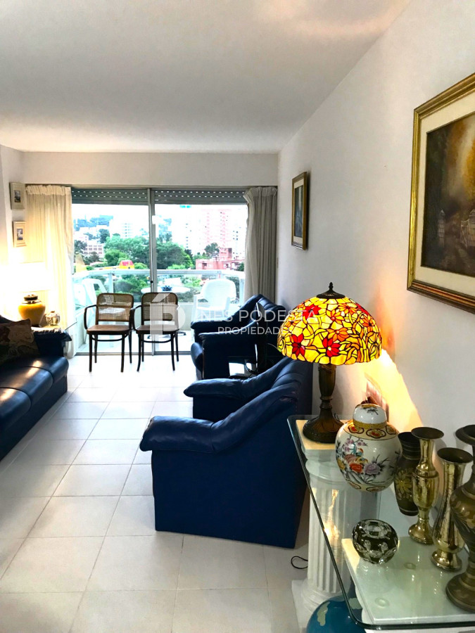Apartamento ID.1232 - Apartamento en Alquiler, Brava, Punta del Este, 2 Dormitorios.