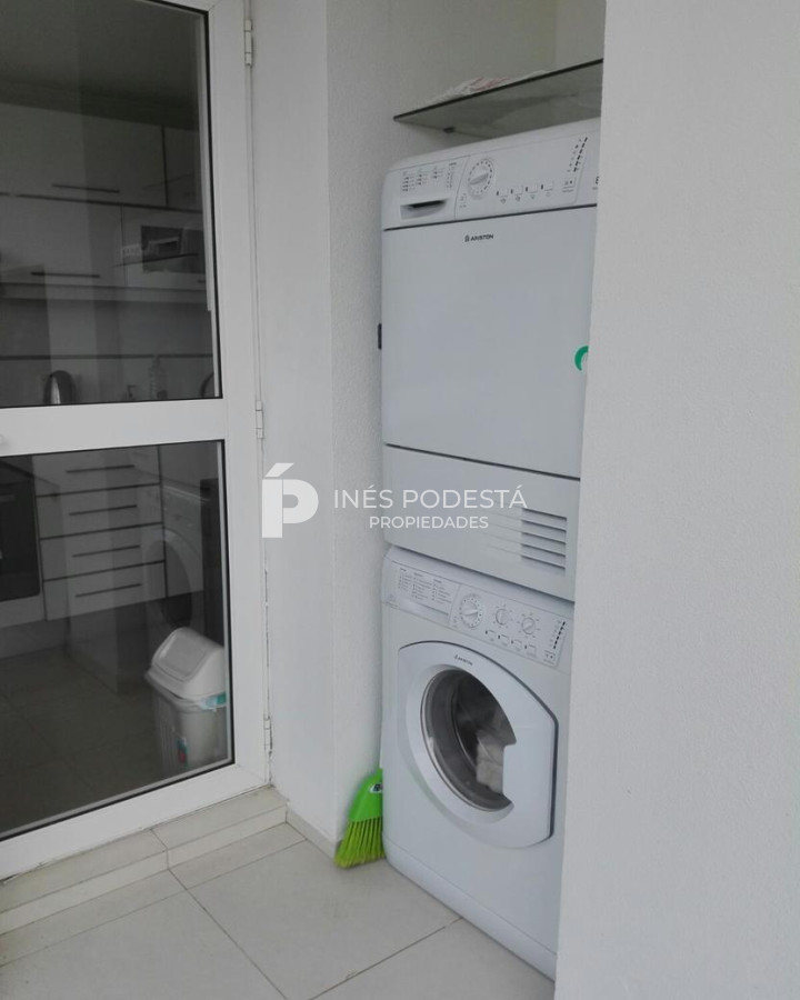 Apartamento ID.8162 - Apartamento en Alquiler, La Pastora, Punta del Este, 3 Dormitorios.