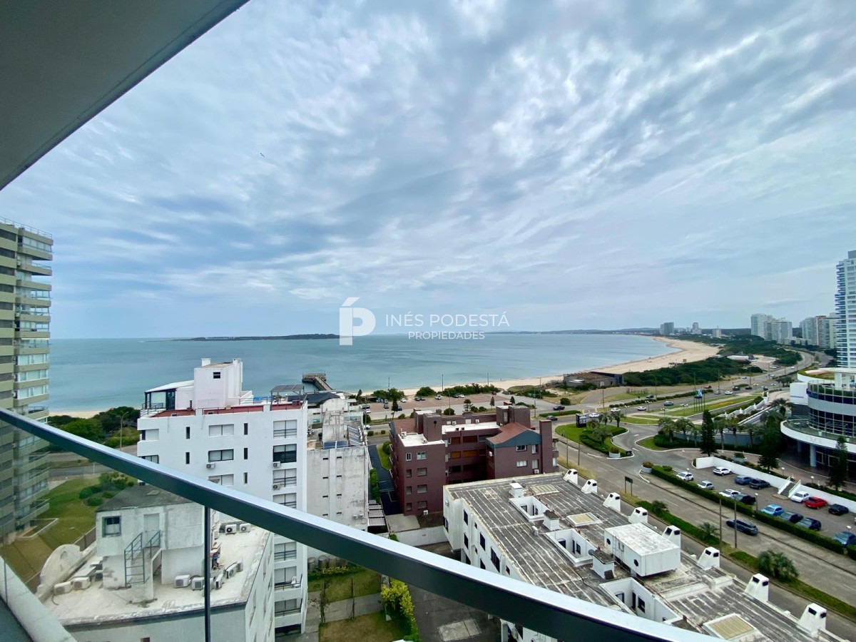 Apartamento ID.7472 - Apartamento en Venta 3 Dormitorios Punta del Este 
