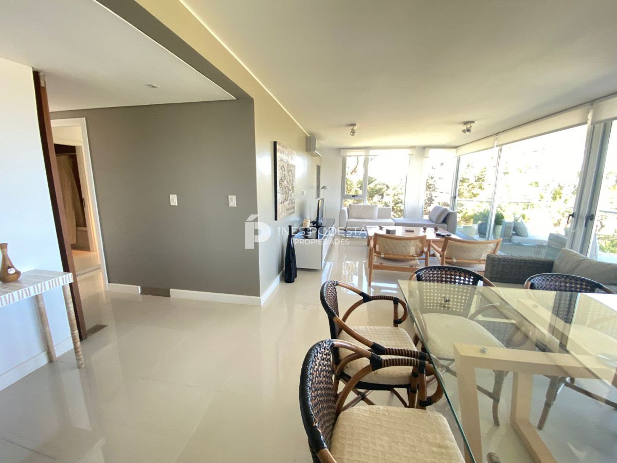 Apartamento ID.40192 - VENTA APARTAMENTO EN BRAVA DE 3 DORMTIROIOS PUNTA DEL ESTE