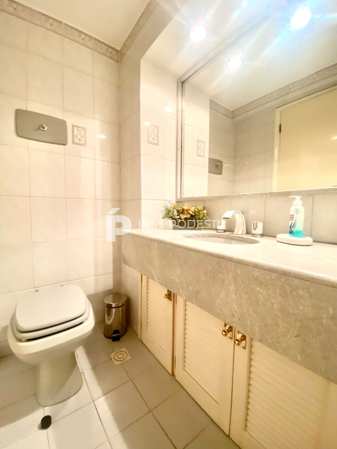 Apartamento ID.8201 - Venta y alquiler departamento de  3 Dormitorios y dependencia de servicio