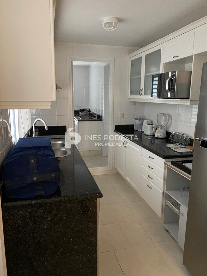 Apartamento ID.8885 - VENTA MANSA APARTAMENTO EN PUNTA DEL ESTE 