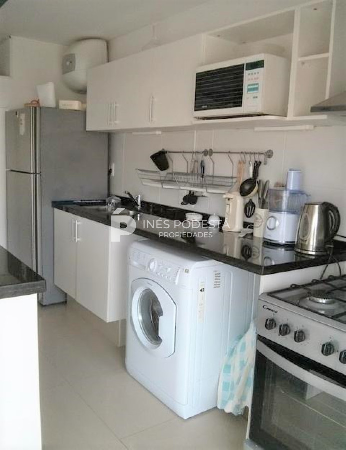 Apartamento ID.6890 - Apartamento en Alquiler, 2 Dormitorios.