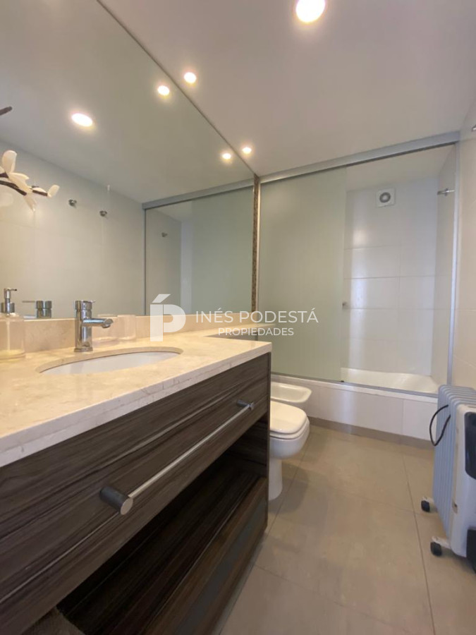 Apartamento ID.5226 - Apartamento en Alquiler, Brava, Punta del Este, 2 Dormitorios.