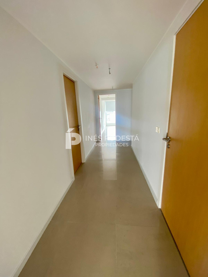Apartamento ID.7472 - Apartamento en Venta 3 Dormitorios Punta del Este 