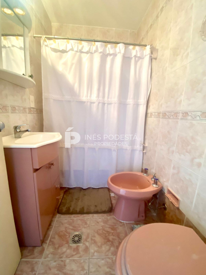 Apartamento ID.37 - Apartamento en Alquiler de 2 Dormitorios Punta del Este