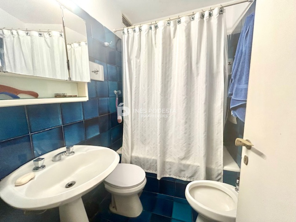 Apartamento ID.8139 - Alquiler Mansa  frente al mar con 2 Dormitorios y 2 baños