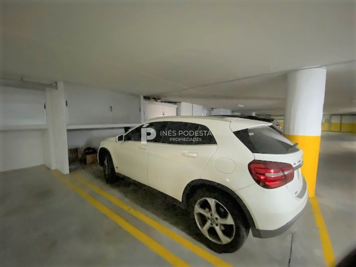 Apartamento ID.8896 - Venta y alquiler en Brava departamento de 4 dormitorios, 3 baños y toilette