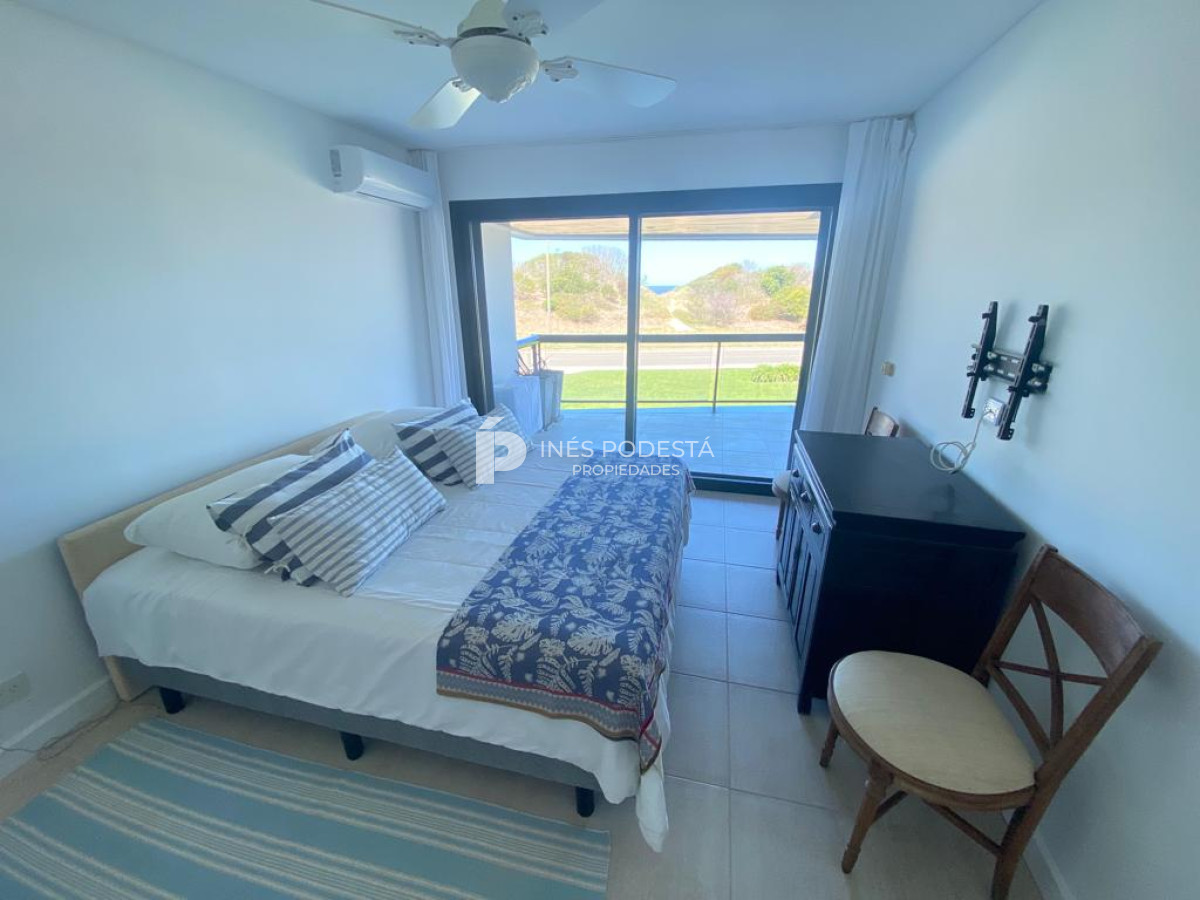 Apartamento ID.7297 - Brava frente al mar, 2 suites más dependencia de servicio