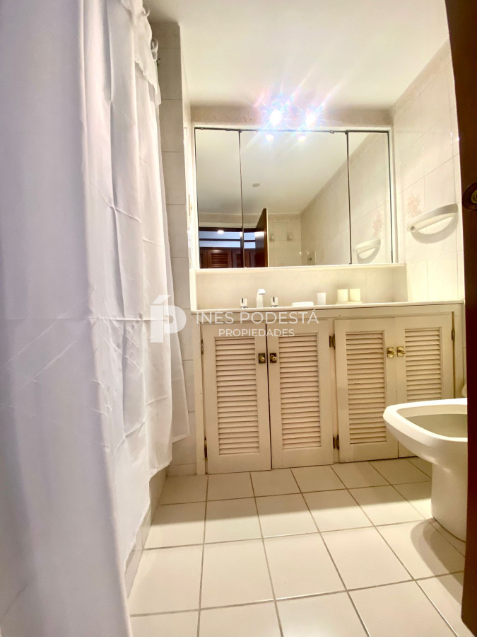 Apartamento ID.8201 - Venta y alquiler departamento de  3 Dormitorios y dependencia de servicio