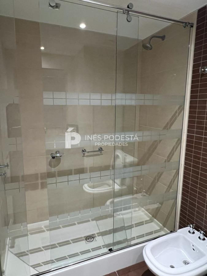 Apartamento ID.4982 - Apartamento en Venta , Brava, 3 Dormitorios.