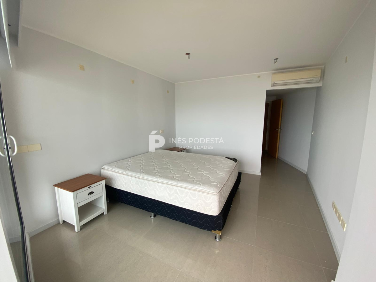 Apartamento ID.7472 - Apartamento en Venta 3 Dormitorios Punta del Este 
